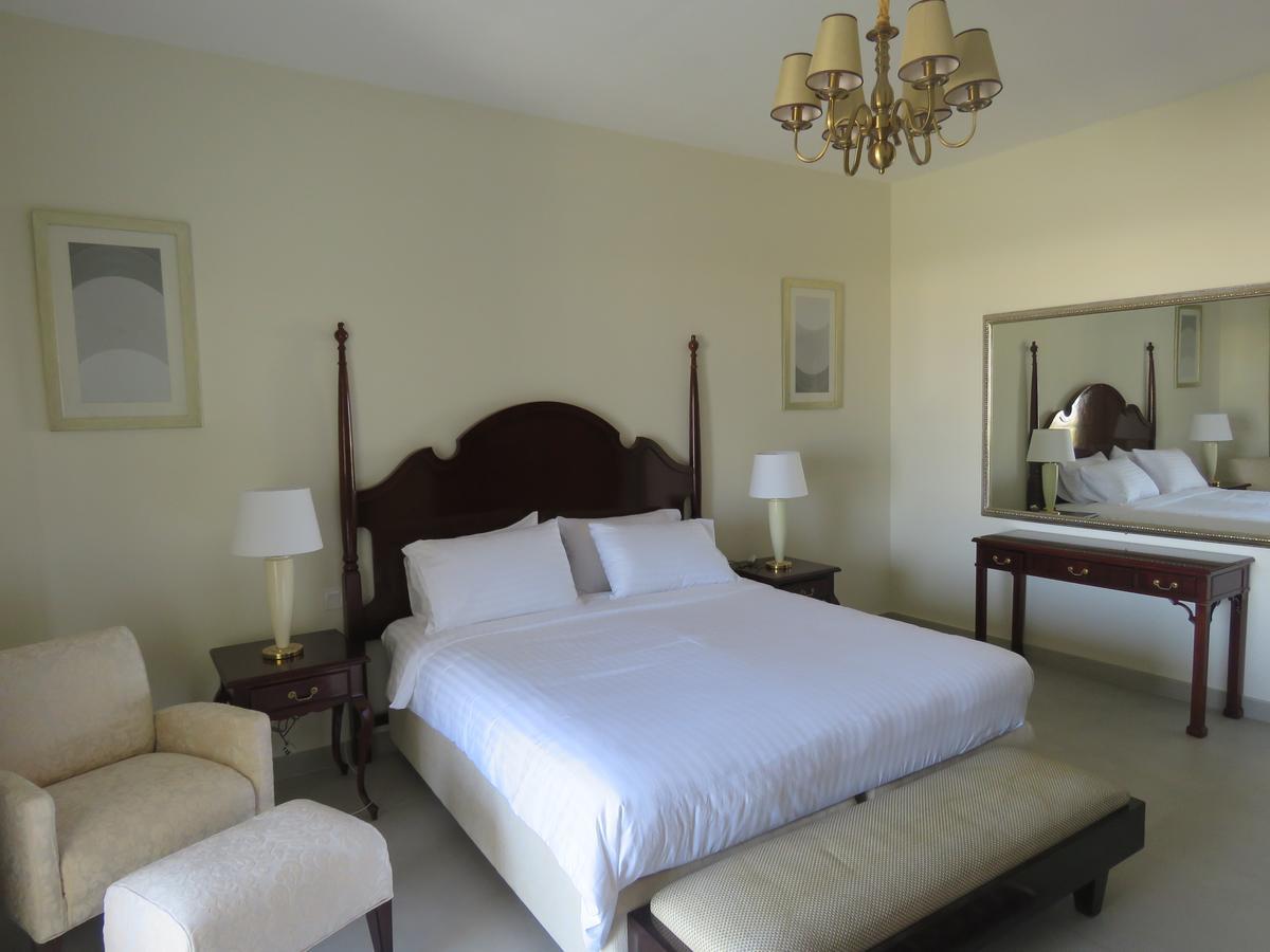 Bermuda Villas Holiday Home Рас ал Хайм Екстериор снимка